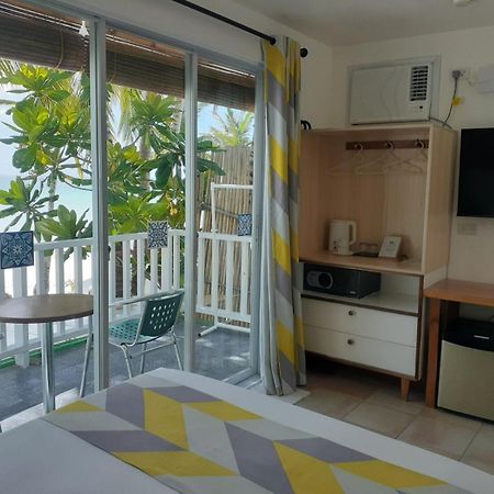 Bluewaves Beach House Balabag  Екстериор снимка